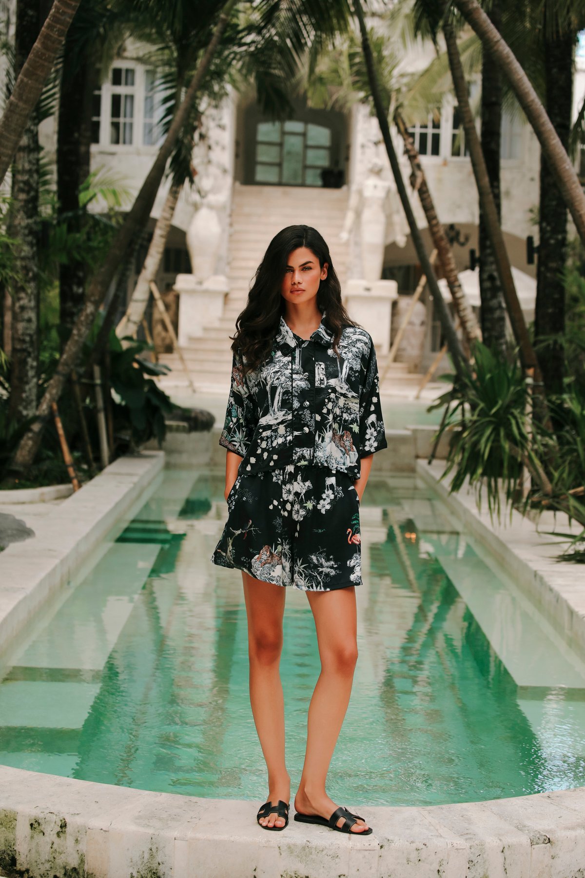 Lionne Noir Şort Takım